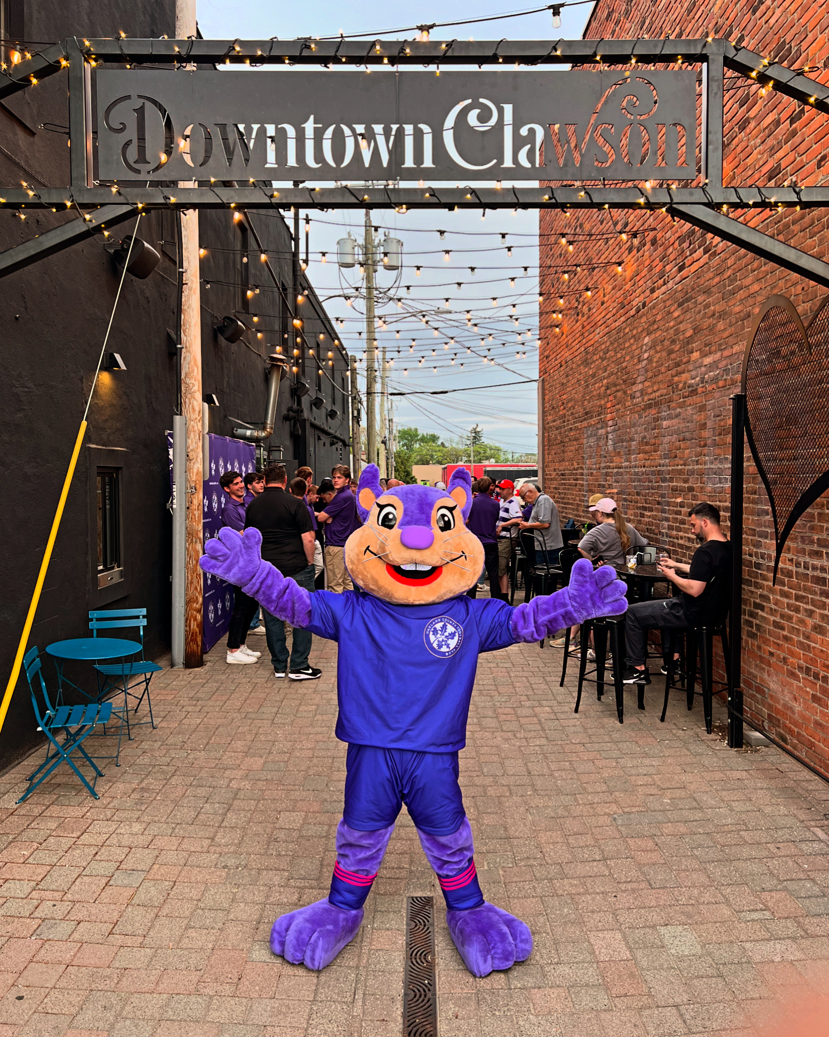 Clawson Alley
